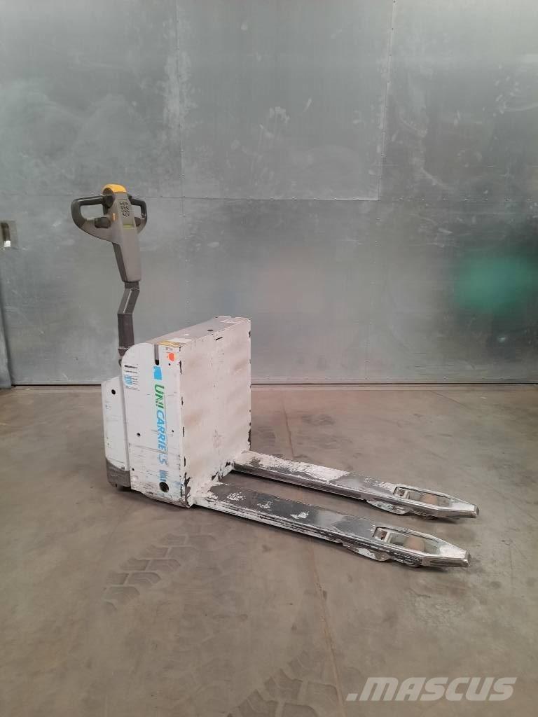 UniCarriers PLL180 Porta palettes