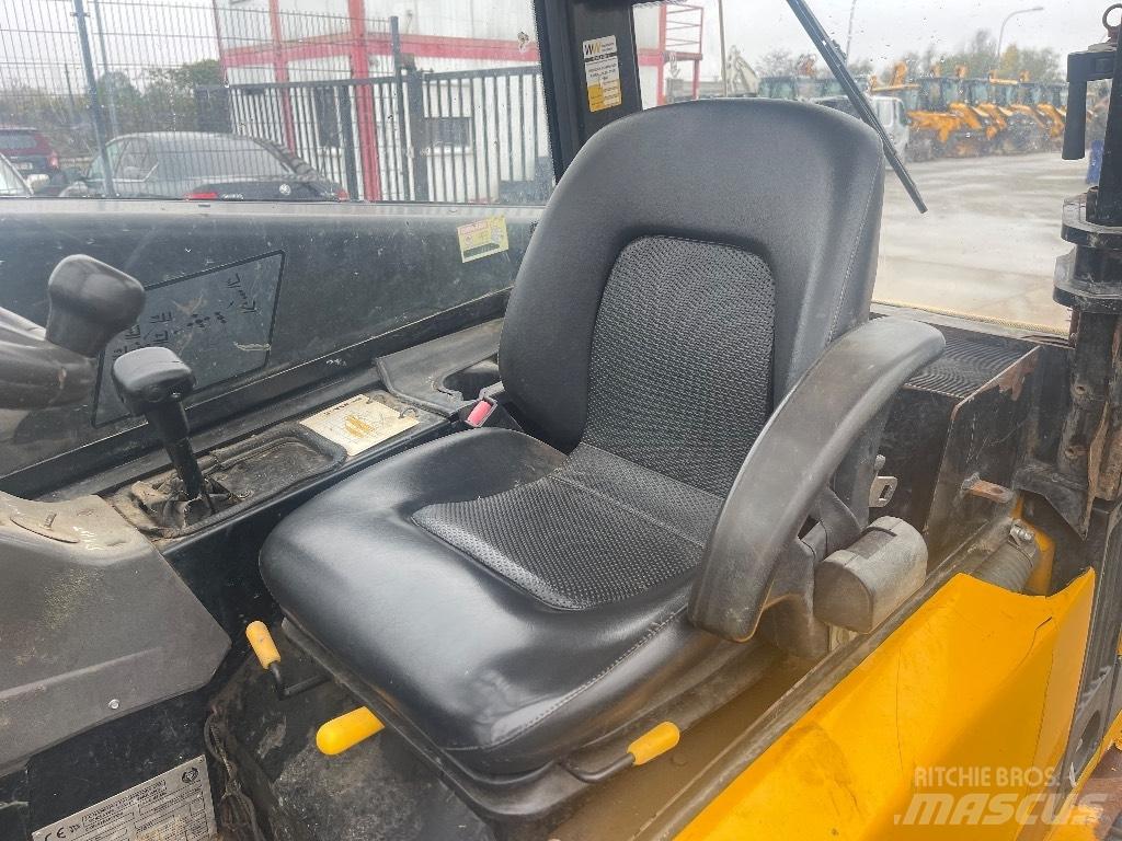 JCB TLT 30 D 4x4 !! Manipuladores telescópicos