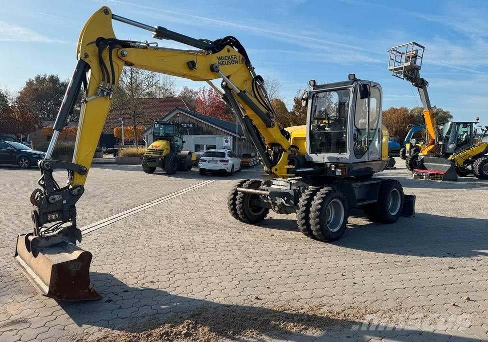 Wacker Neuson EW 100 Escavadoras de rodas
