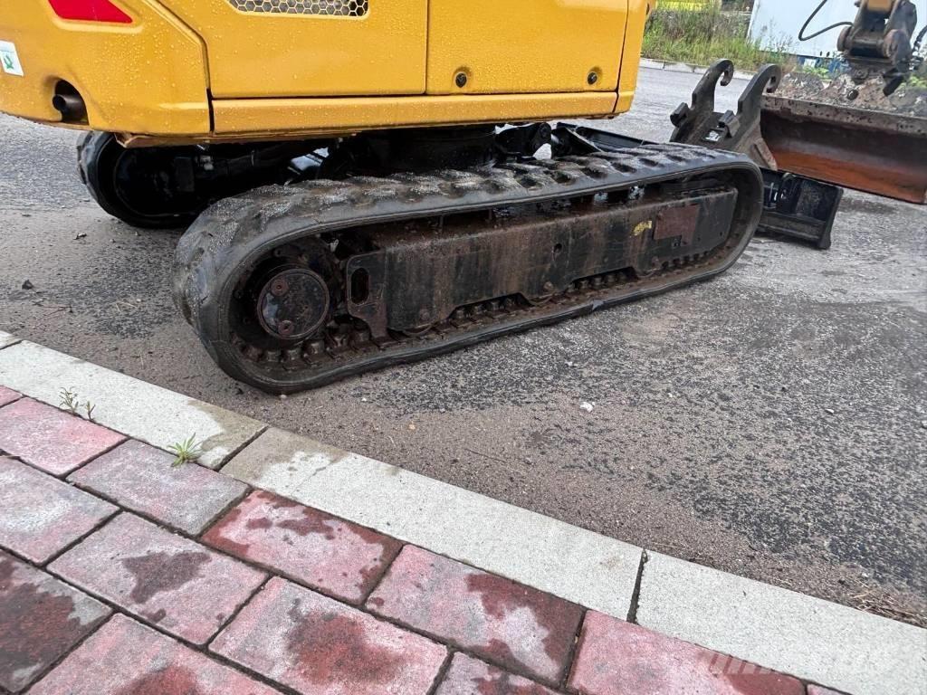CAT 301.8 Mini Escavadoras <7t
