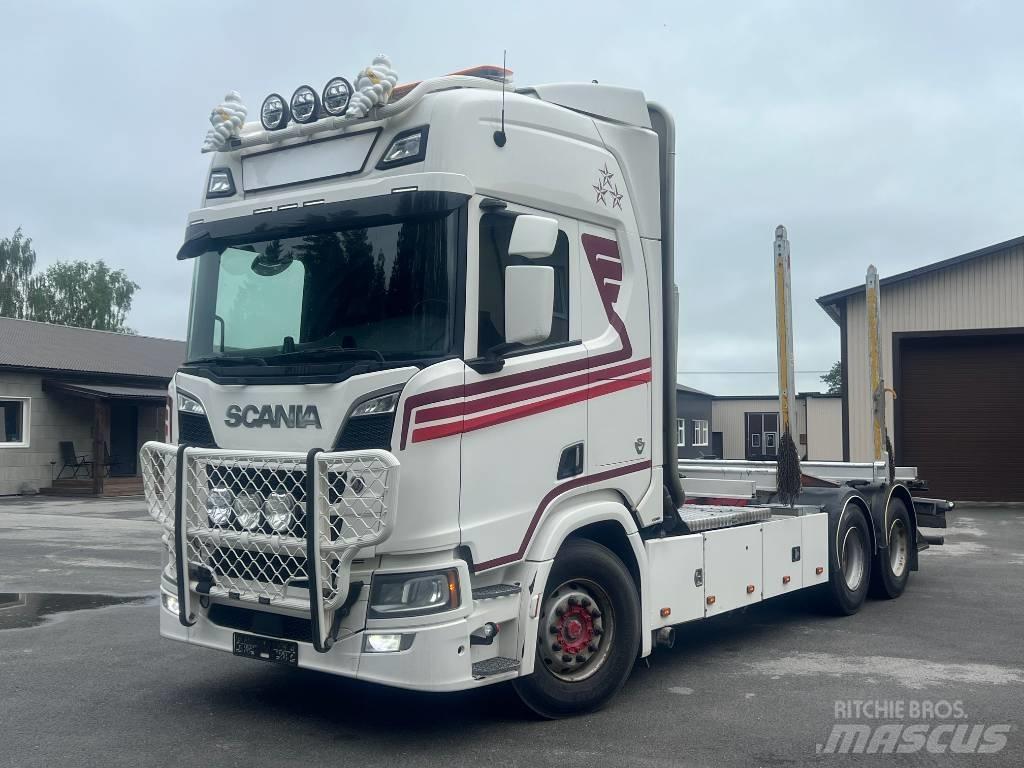 Scania R 730 B6X4NB Camiões de transporte de troncos