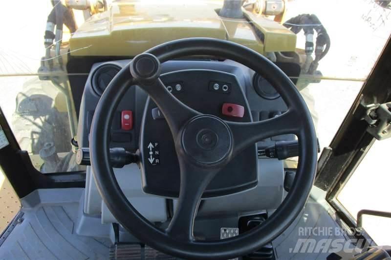 CAT 428F Retroescavadoras