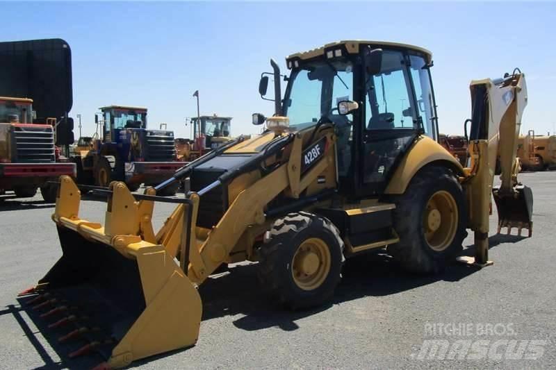 CAT 428F Retroescavadoras
