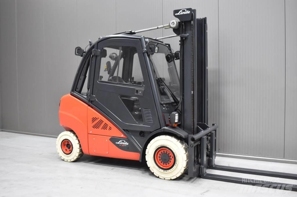 Linde H 35 D - 02 Empilhadores Diesel