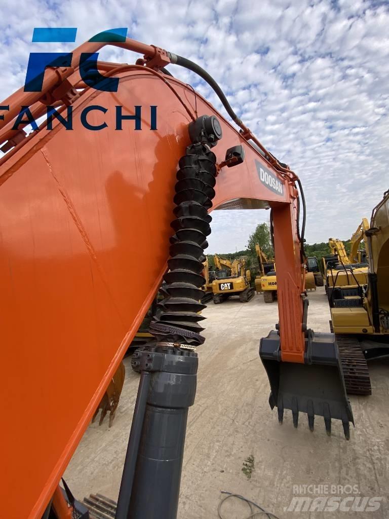 Doosan DX 340 LC Escavadoras de rastos