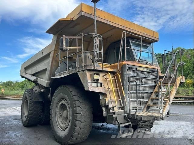 Komatsu HD605-7 Camiőes dumper basculantes rígidos