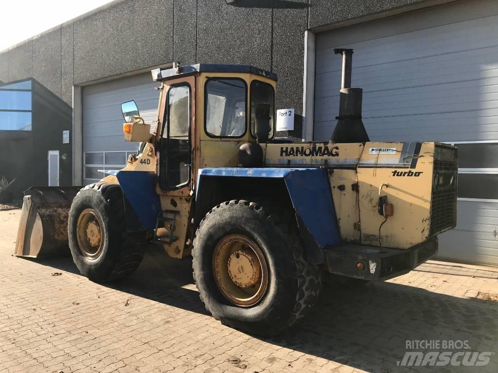 Hanomag 44D Pás carregadoras de rodas