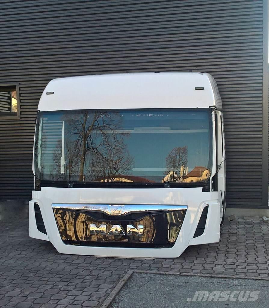 MAN TGX XLX EURO 6 Cabines e interior