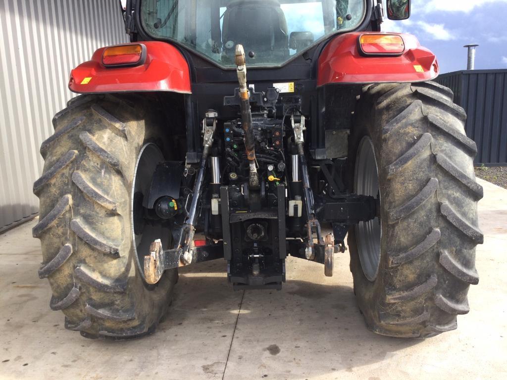 Case IH MAXXUM 125 Tratores Agrícolas usados