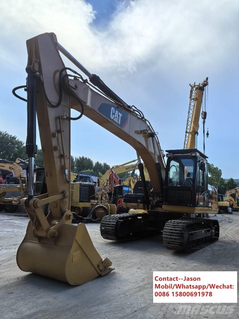 CAT 320D2 Escavadoras de rastos
