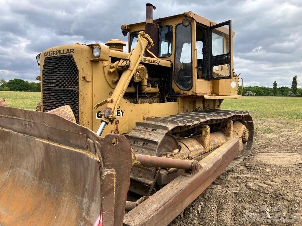 CAT D 8 H Dozers - Tratores rastos