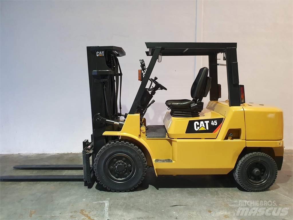 CAT DP45K2 MC Empilhadores Diesel