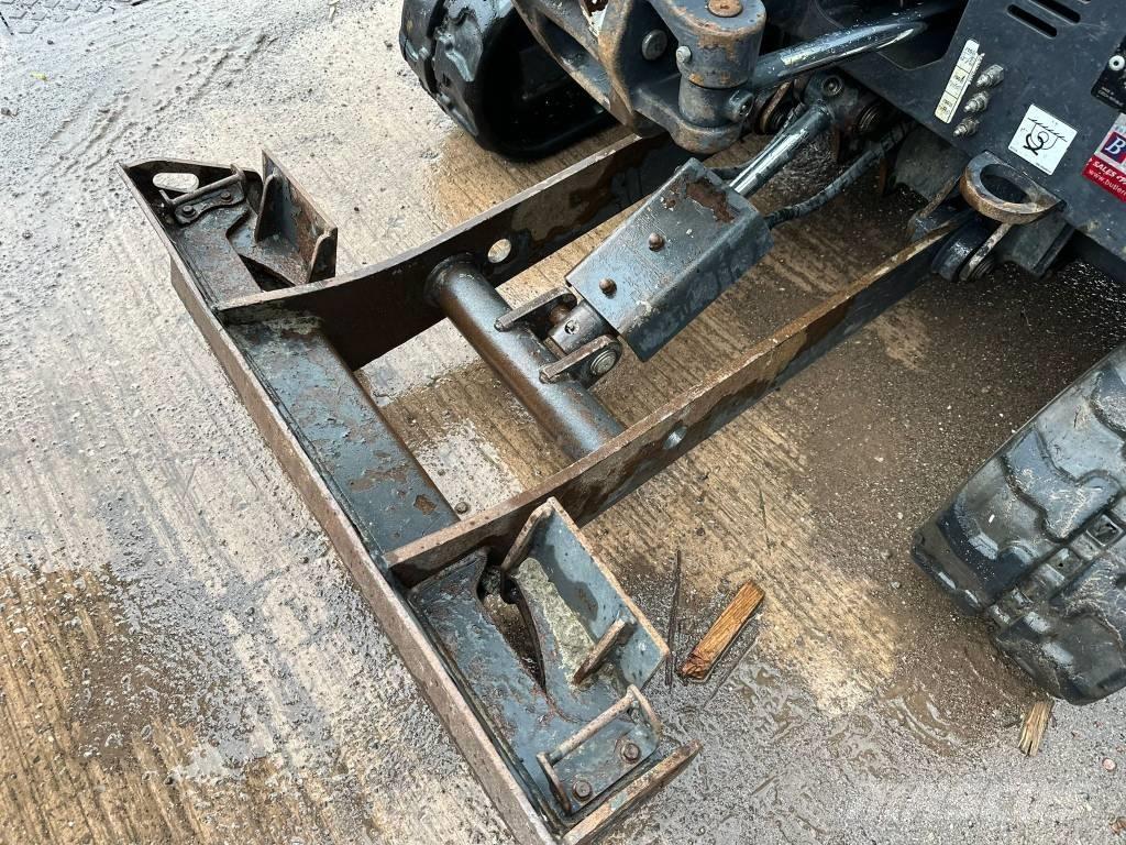 Bobcat E17z Mini Escavadoras <7t