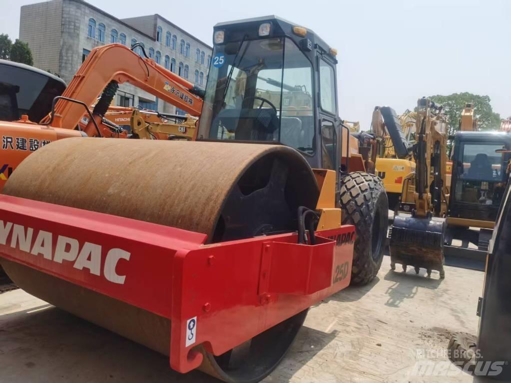 Dynapac ca25d Cilindros Compactadores monocilíndricos