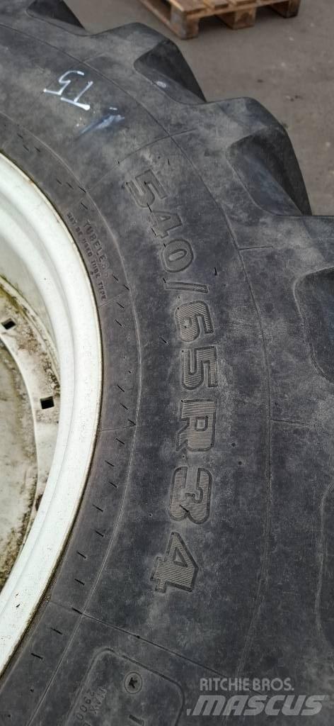 Firestone 540/65R_34 Pneus Agrícolas