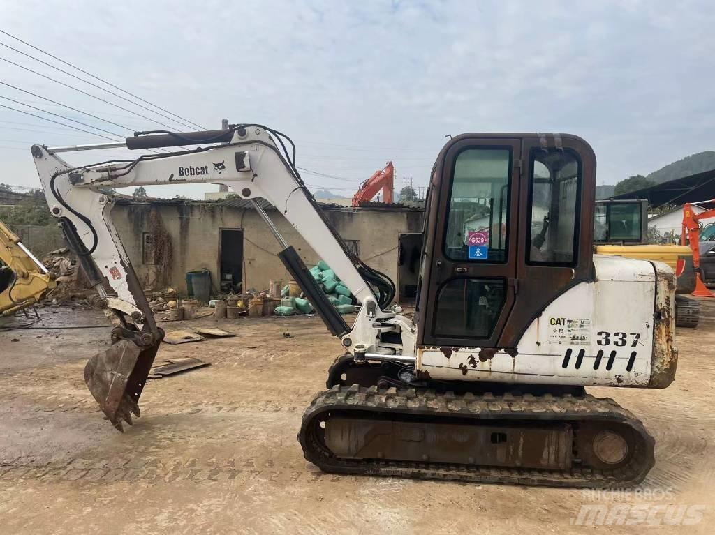 Bobcat 337 Mini Escavadoras <7t