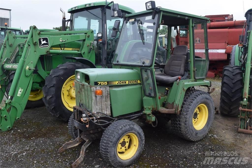 John Deere 755 Tratores Agrícolas usados