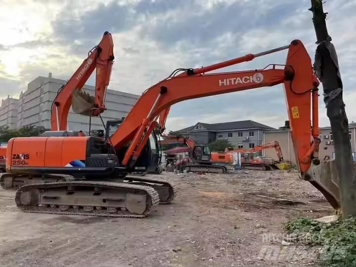 Hitachi ZX 250 Escavadoras de rastos