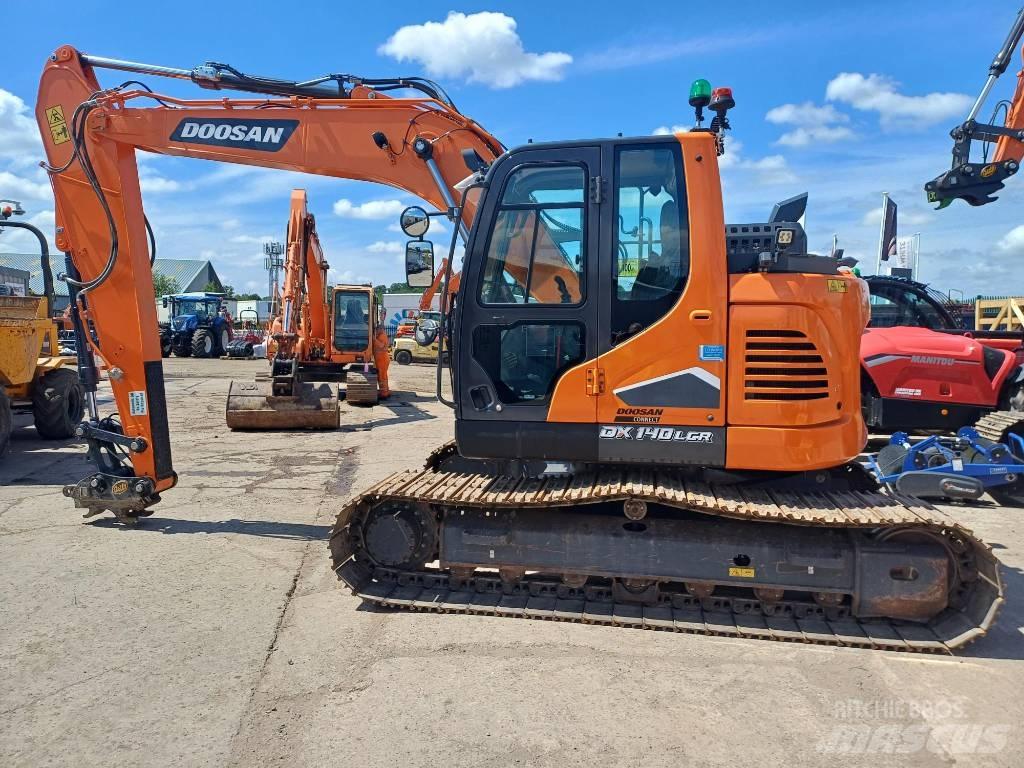 Doosan DX140LC-7K Escavadoras de rastos