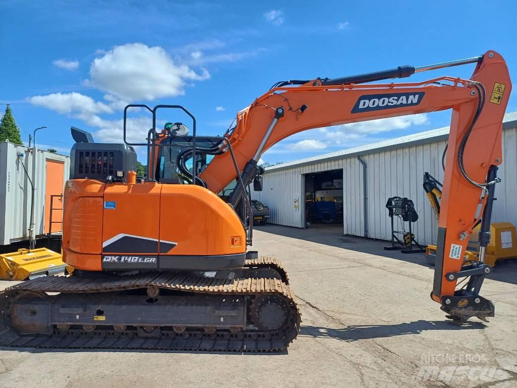 Doosan DX140LC-7K Escavadoras de rastos