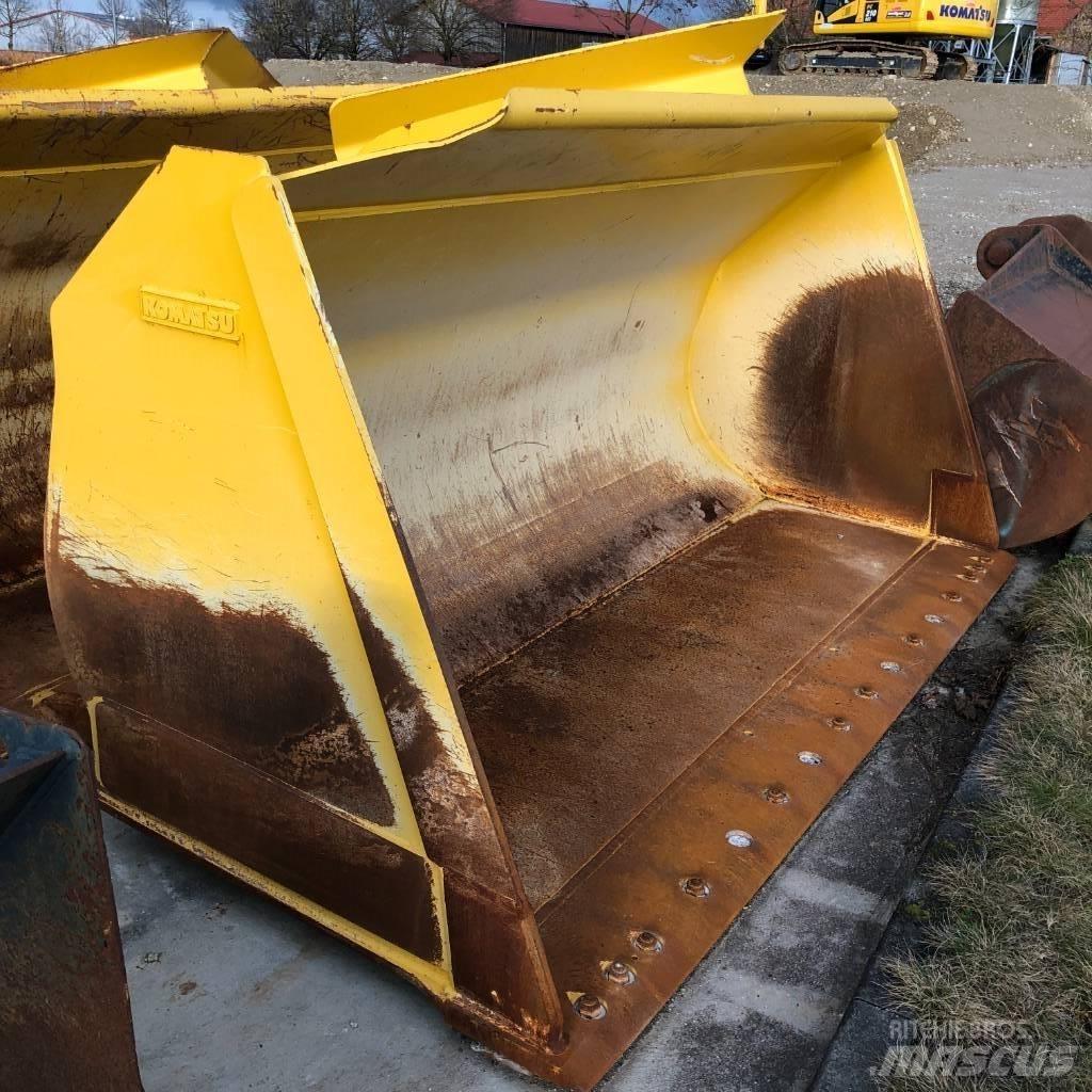 Komatsu WA470-8 Pás carregadoras de rodas