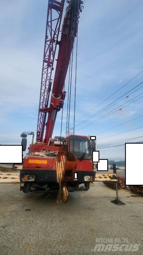 Liebherr LTM 1055-1 Gruas Todo terreno