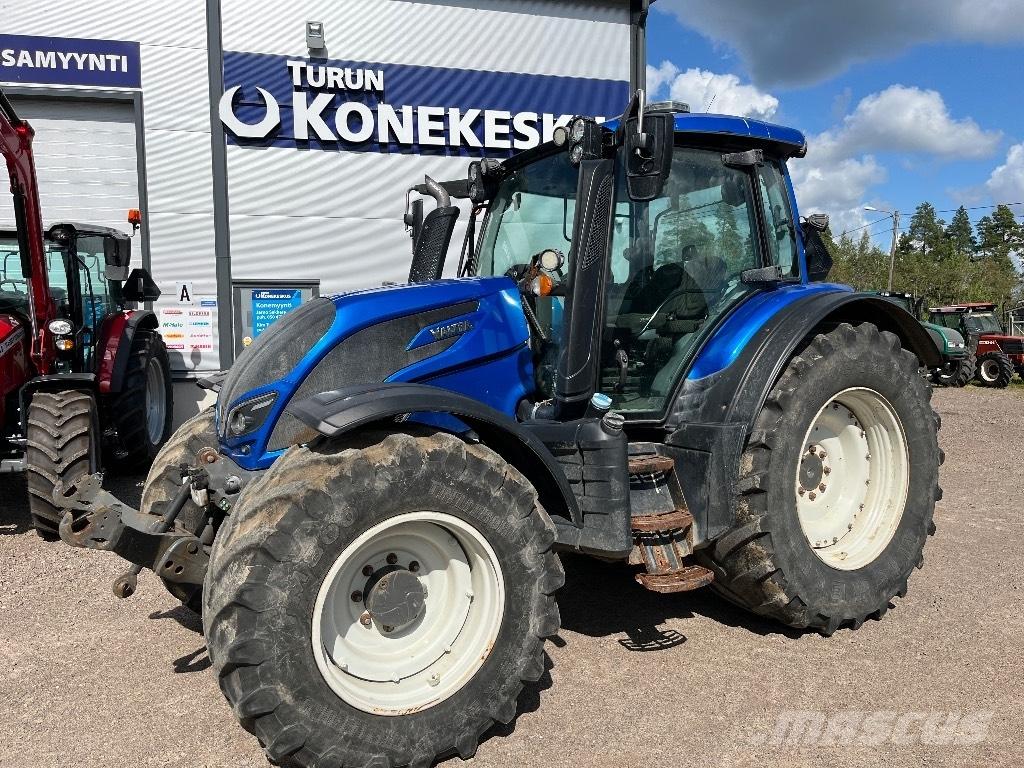 Valtra N174 Tratores Agrícolas usados