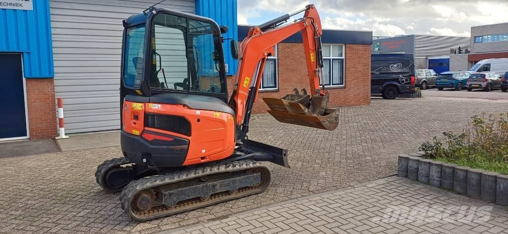 Kubota U 27-4 Mini Escavadoras <7t
