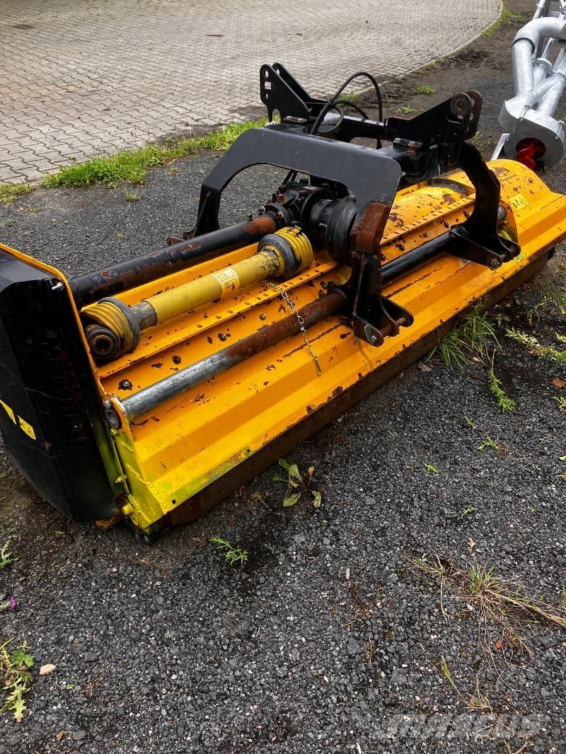 Müthing MUL 280 Gadanheiras