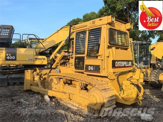CAT D 6 D Dozers - Tratores rastos
