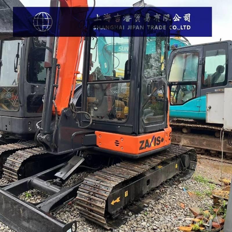 Hitachi ZX 55 Mini Escavadoras <7t