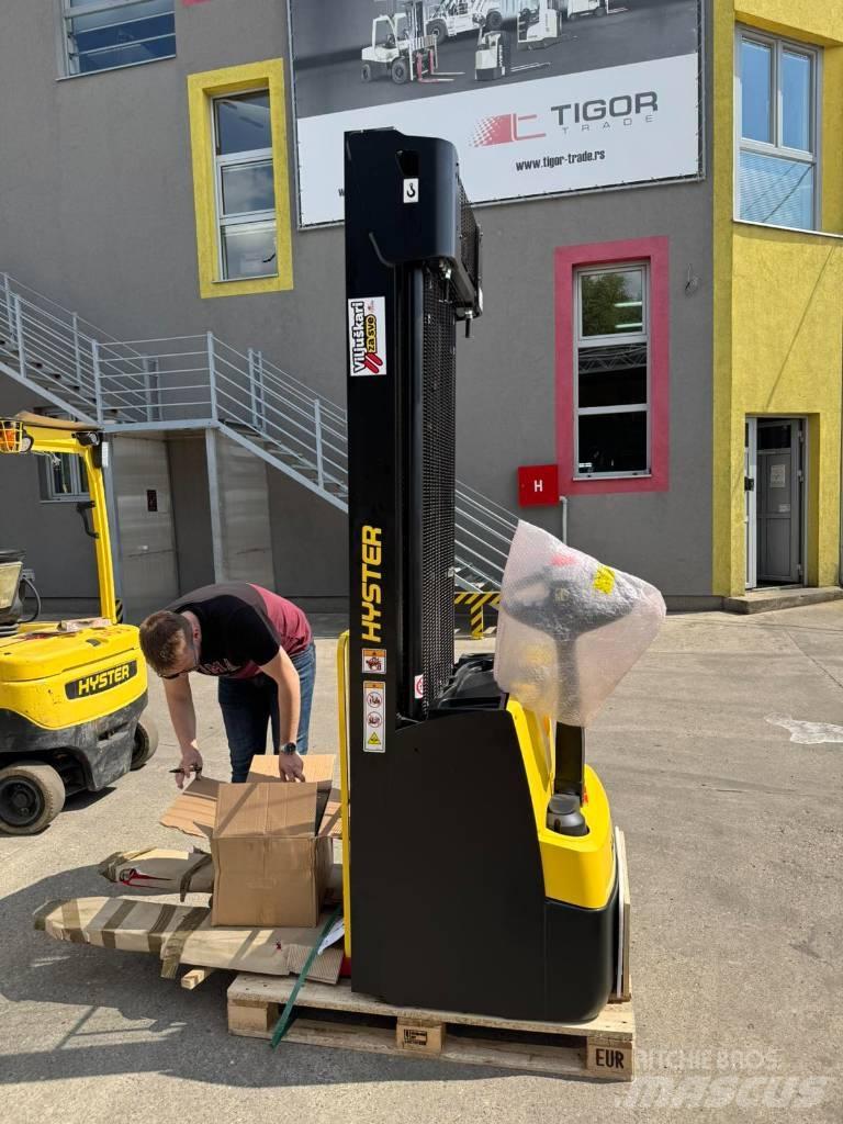 Hyster s1.4 Empilhador para operador externo