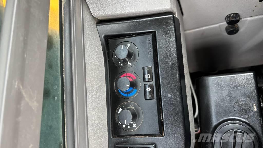 Volvo ECR 58 D Mini Escavadoras <7t
