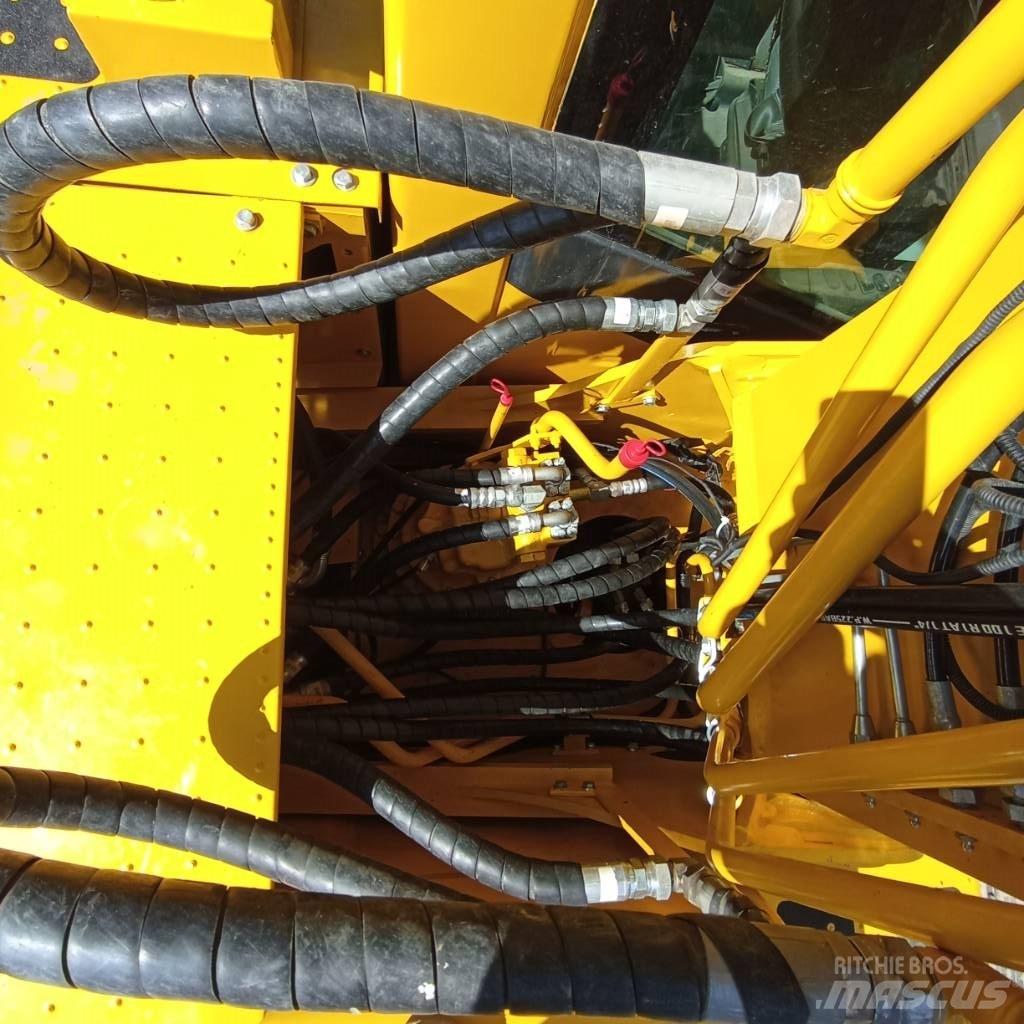 Komatsu PC 200-8N1 Escavadoras de rastos
