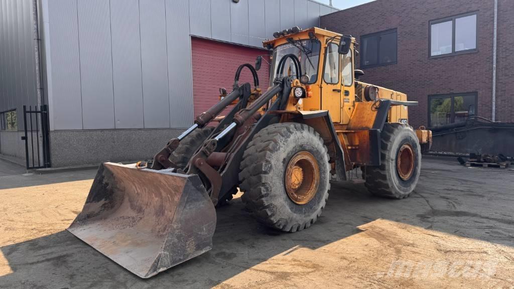 Volvo L 120 Pás carregadoras de rodas