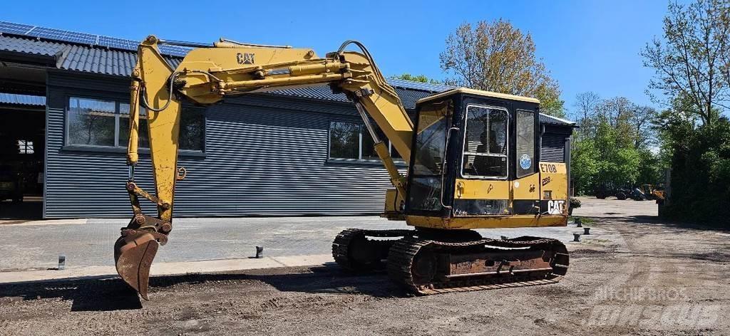 CAT E 70 B Escavadoras Midi 7t - 12t