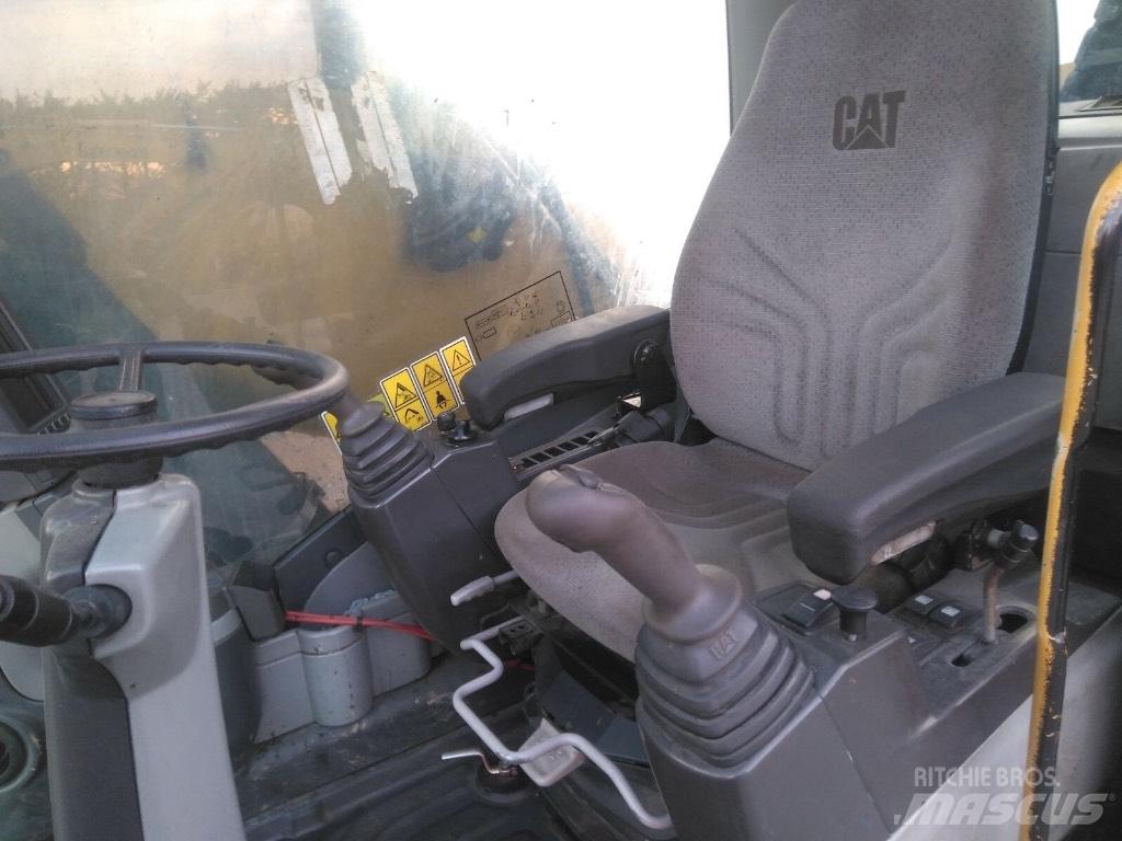 CAT M 322D MH Manipuladores de resíduos / indústria