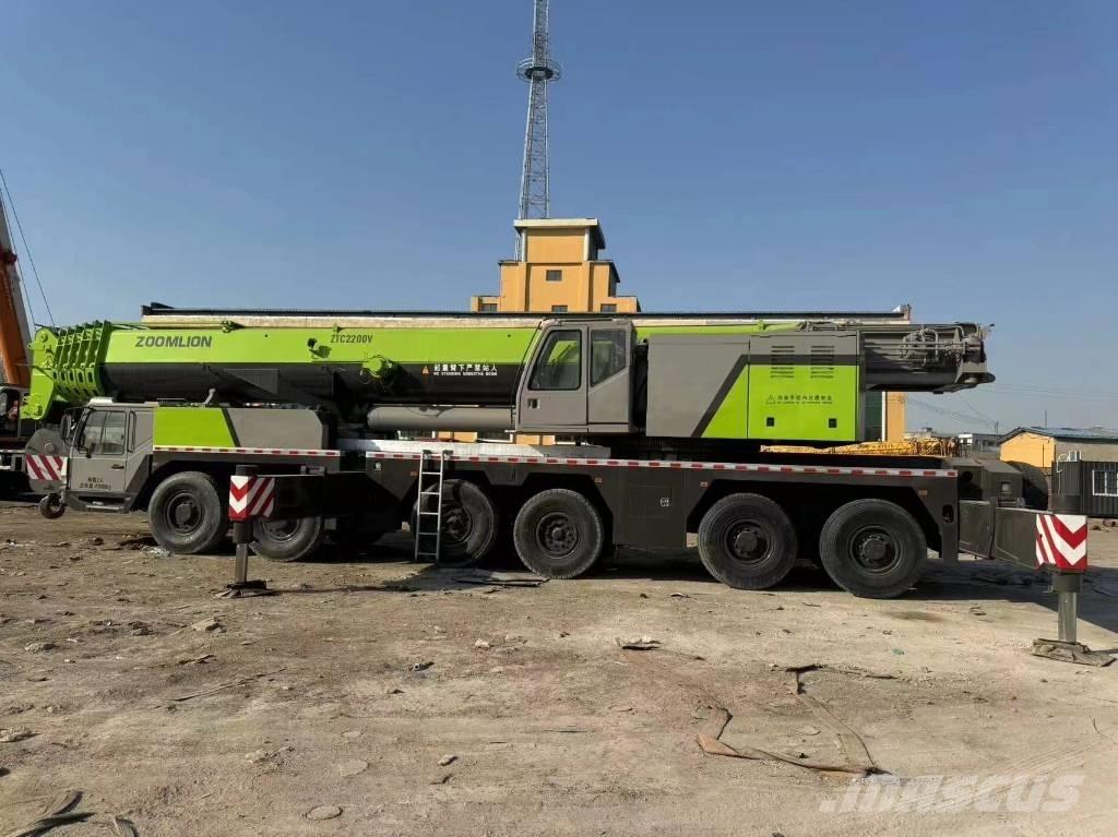 Zoomlion 220 Ton Gruas Todo terreno