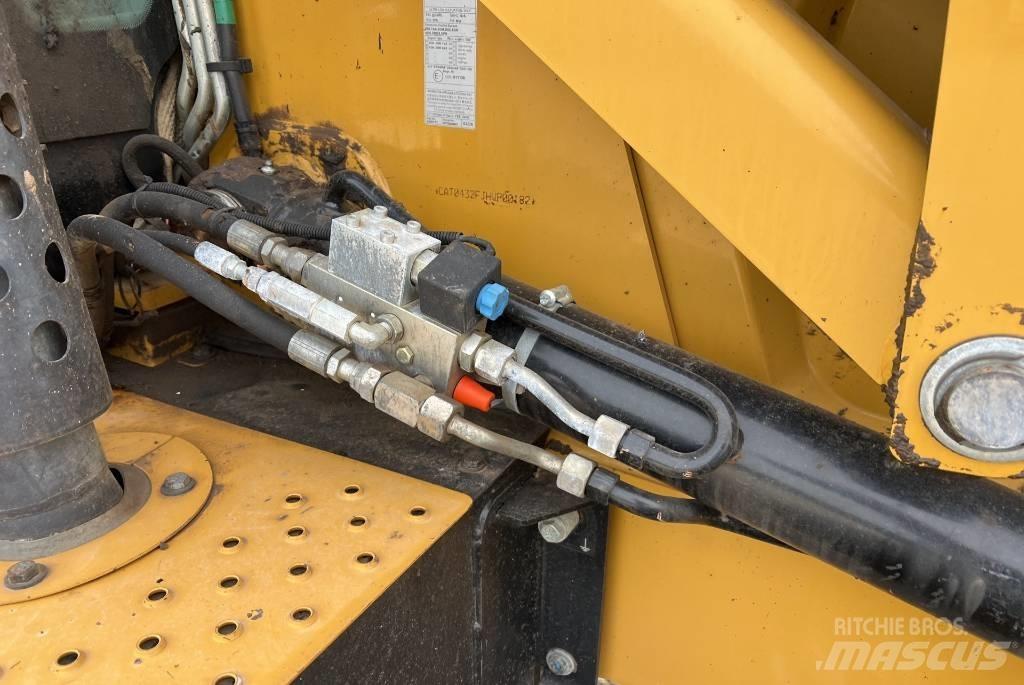 CAT 432 F2 Retroescavadoras