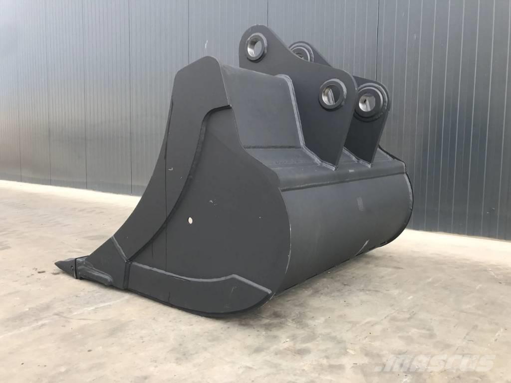 Volvo EC220 Baldes