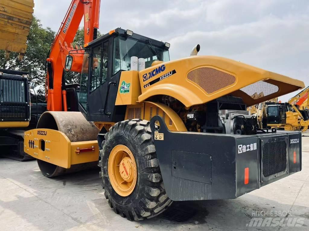 XCMG XS 223 J Cilindros Compactadores monocilíndricos