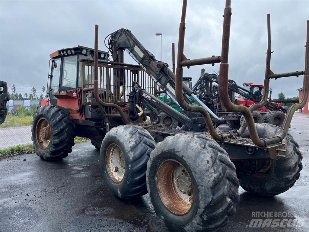 Valmet 836 Forwarders florestais