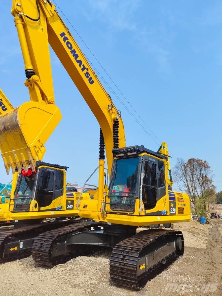 Komatsu PC 220 Escavadoras de rastos