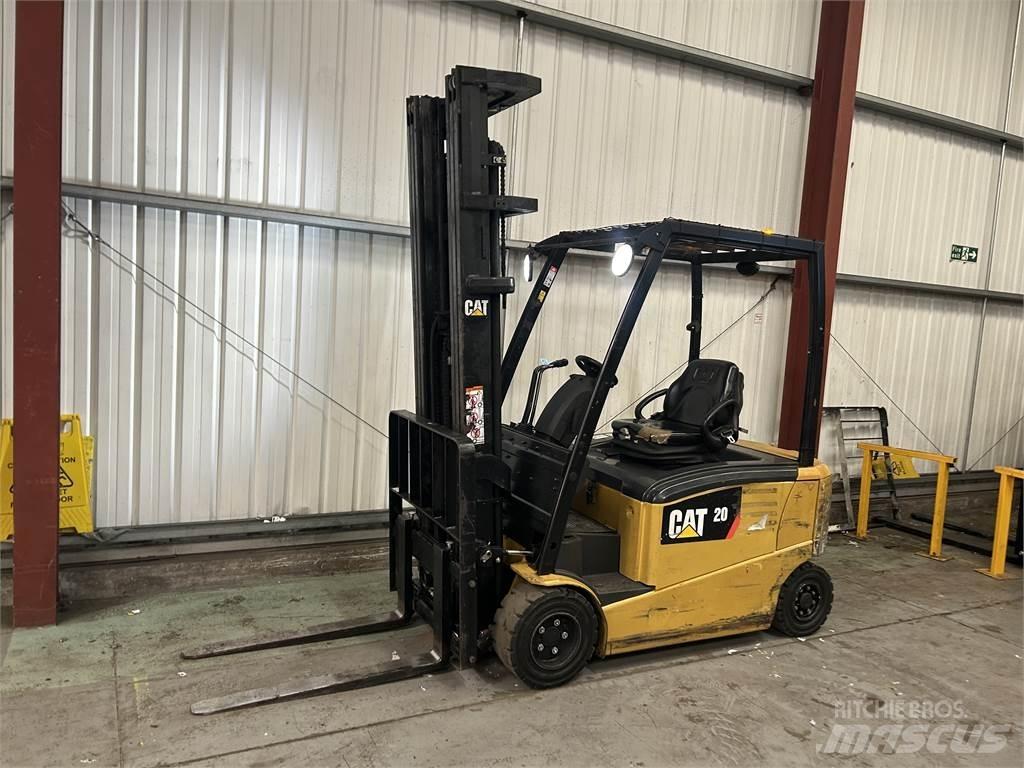 CAT EP20PN Empilhadores eléctricos