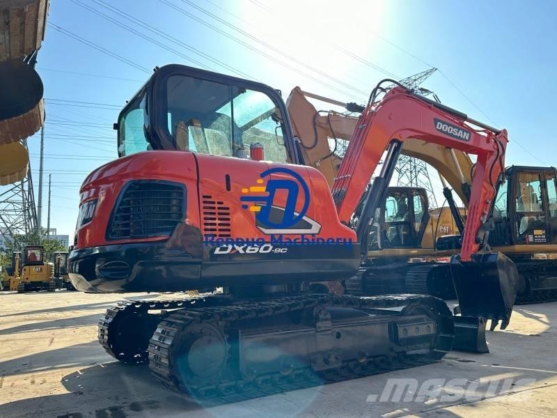 Doosan DX 60 Mini Escavadoras <7t