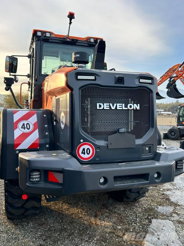 Develon DL 250-7 Pás carregadoras de rodas