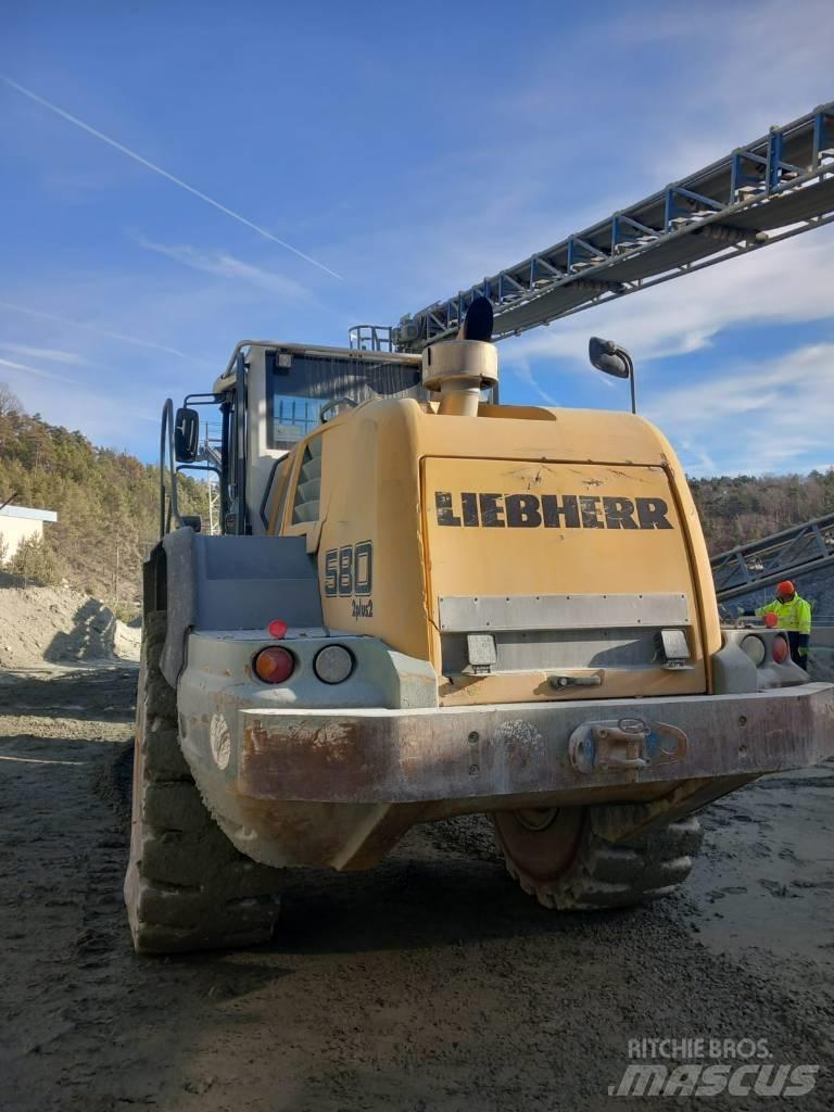 Liebherr L 580 Carregadoras de direcção deslizante