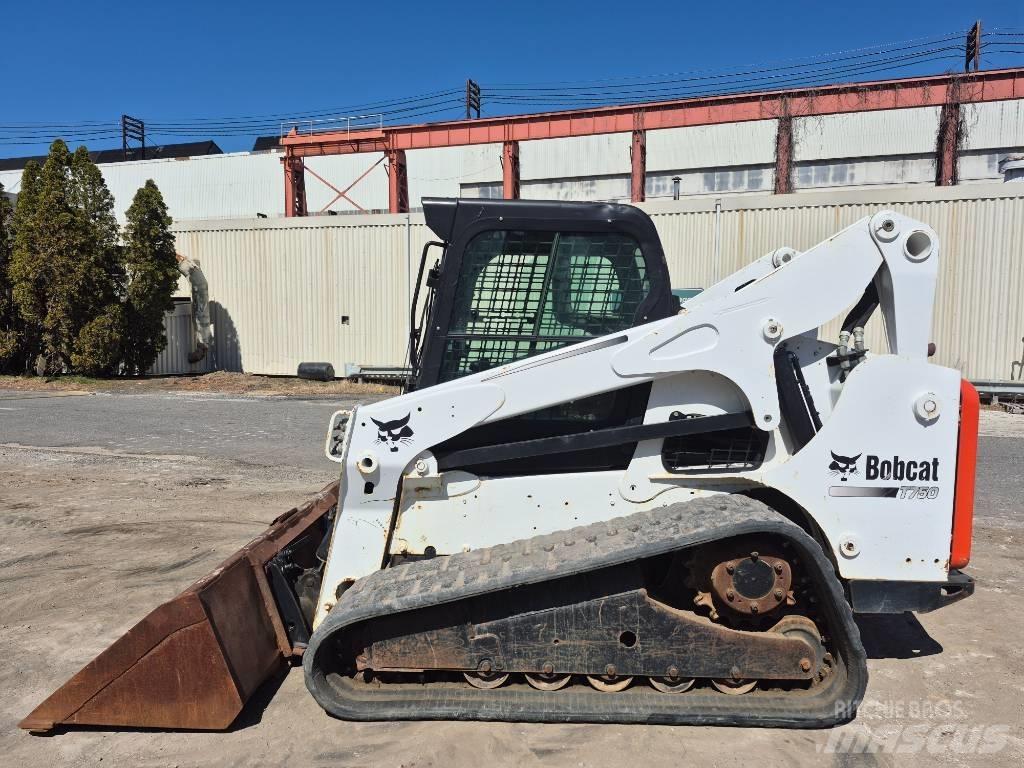 Bobcat T 750 Carregadoras de direcção deslizante