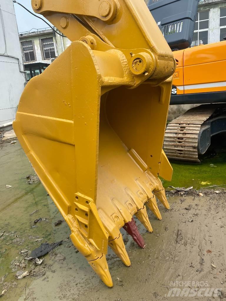 CAT 330 D Escavadoras de rastos
