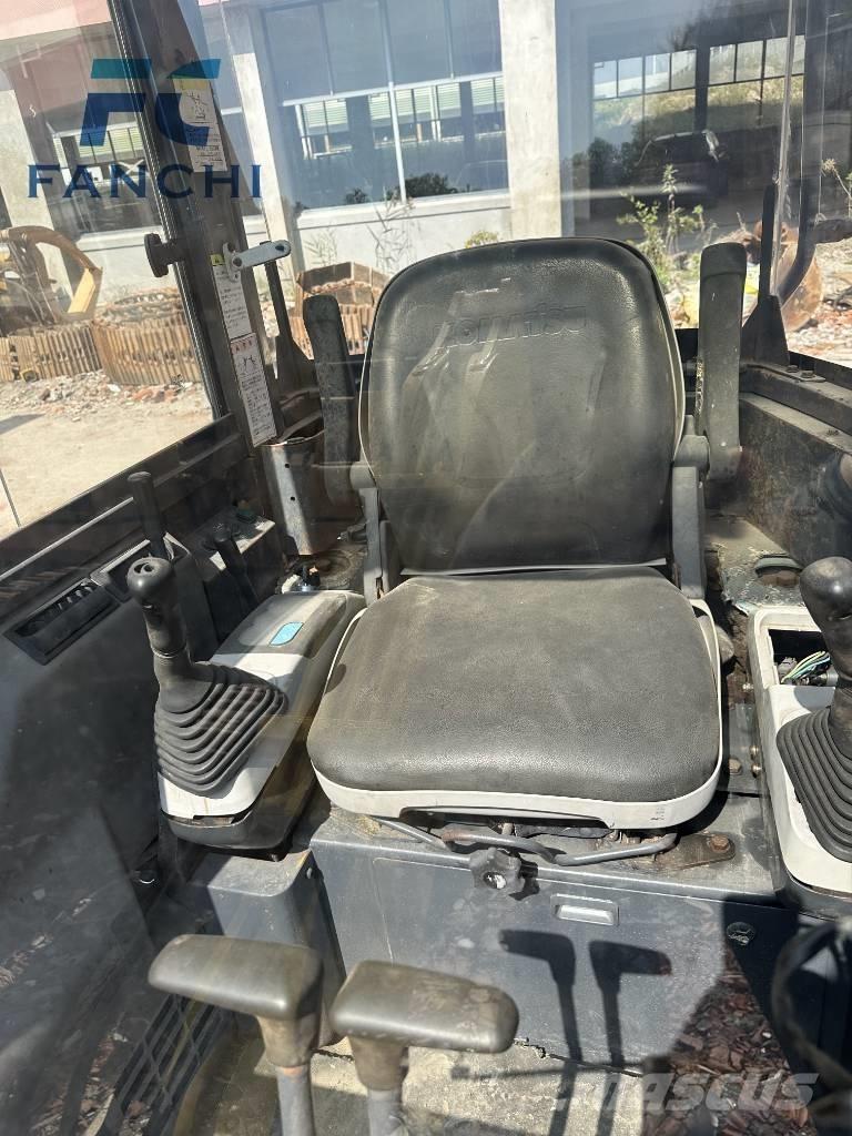 Komatsu PC 35 MR Mini Escavadoras <7t